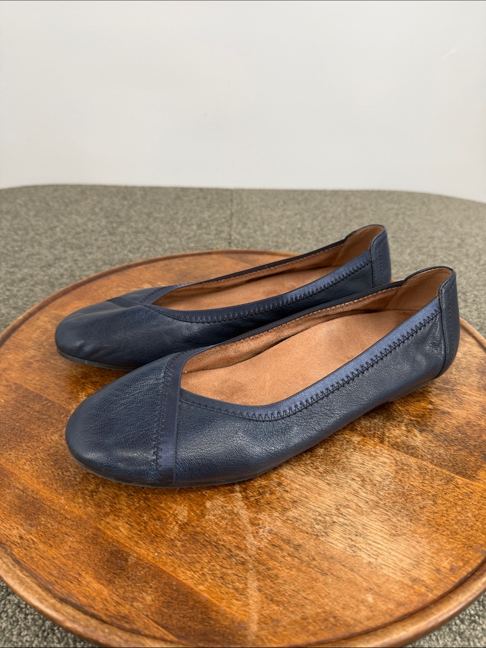 Vionic Shoes Wm 9.5 Caroll Navy Blue Leather Ballet Flats Slip On Comfort